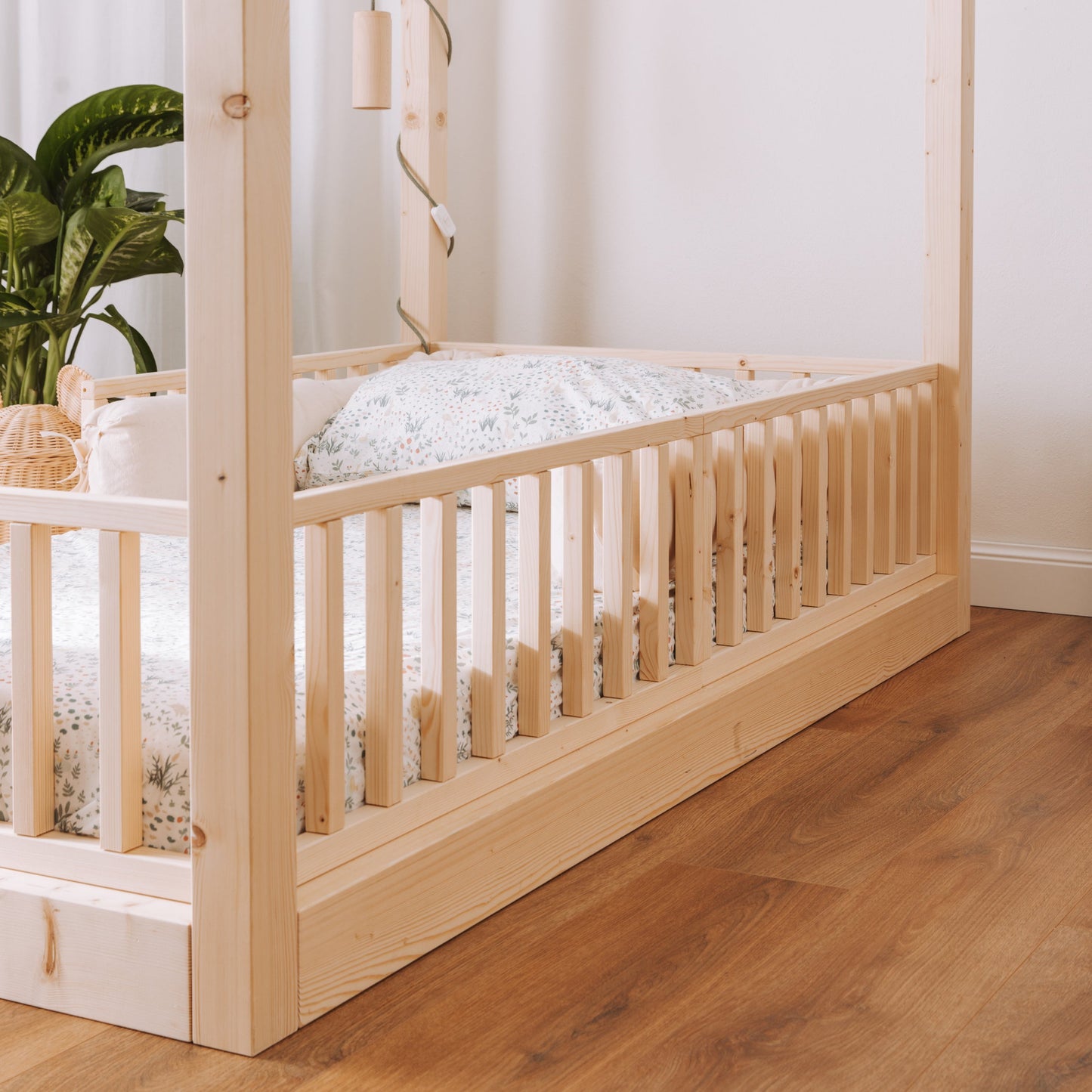 letto nabè con barriere protettive per lettino montessori in legno