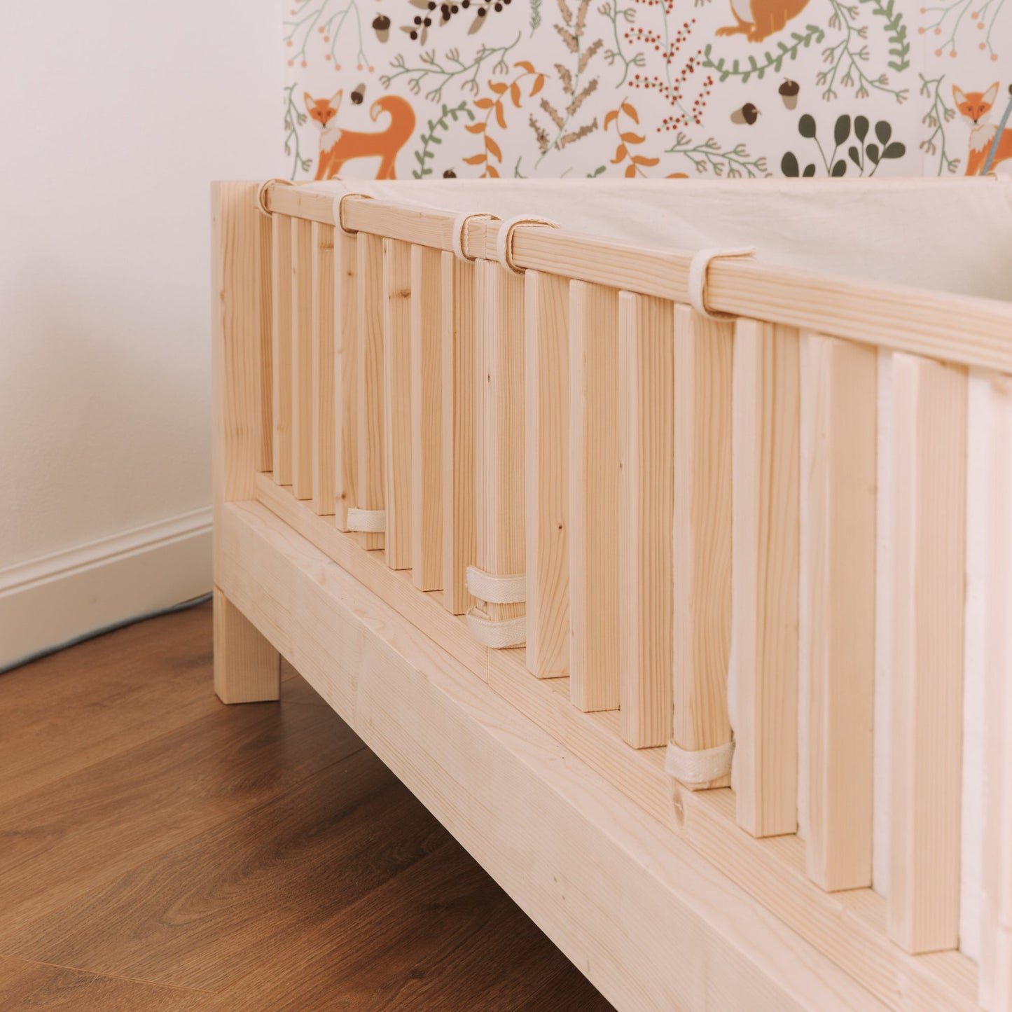 Tour de lit pour barrières de sécurité