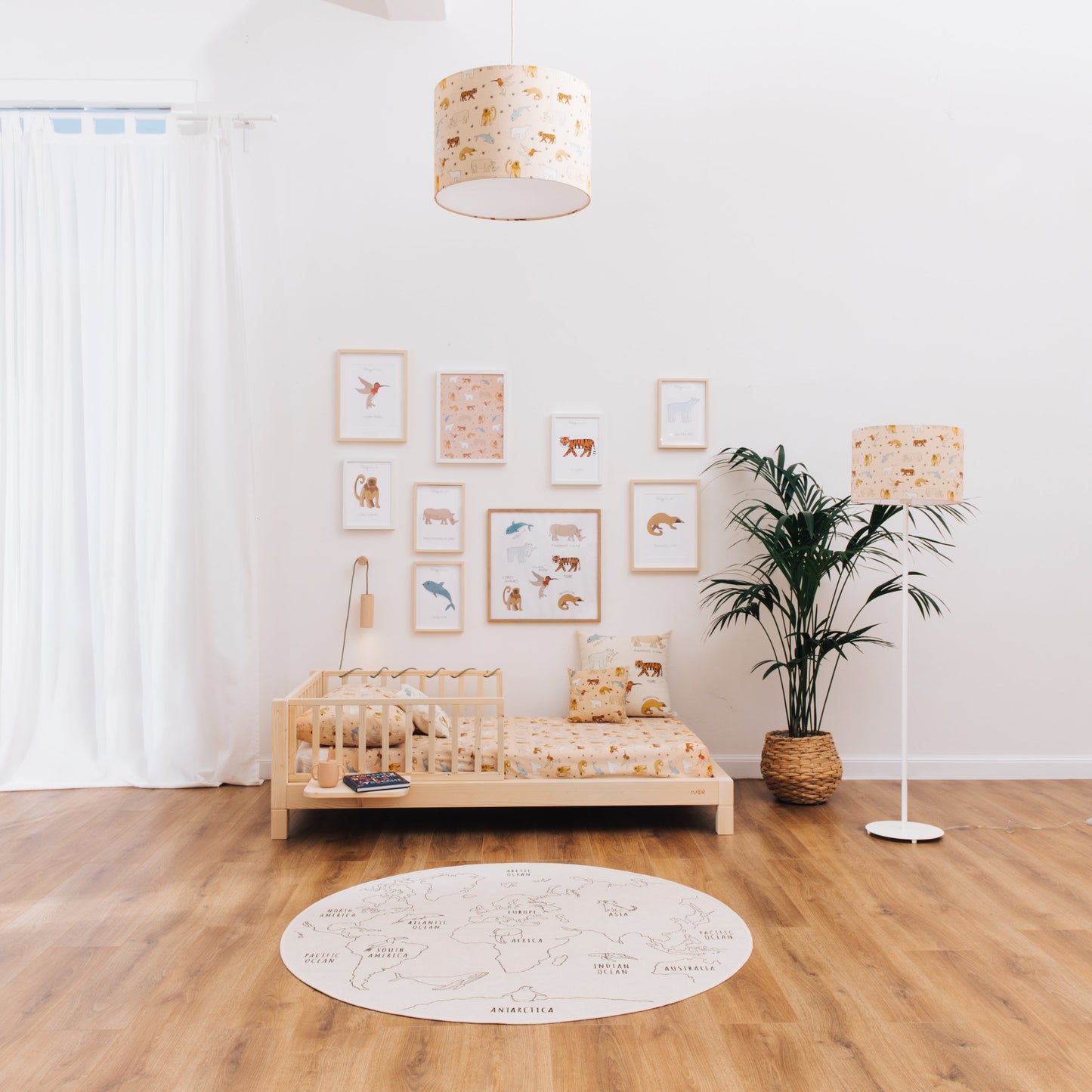 Lampe sur pied Protège la vie